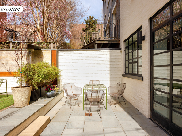 52 Sidney Place, Brooklyn NY 11201
