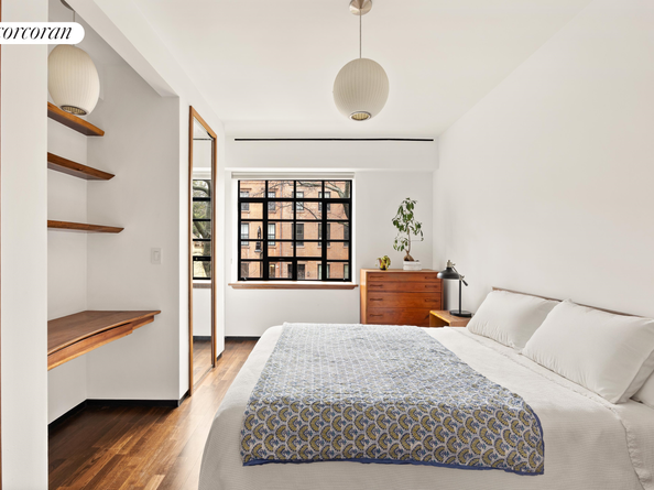 52 Sidney Place, Brooklyn NY 11201