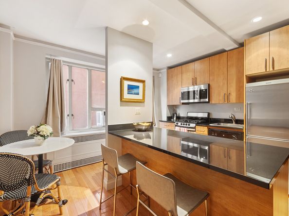 20 East 35th Street 3H, New York NY 10016
