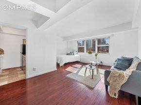 210 East 63rd Street 11F, New York NY 10065