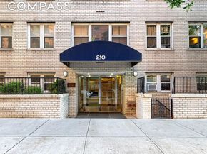 210 East 63rd Street 11F, New York NY 10065