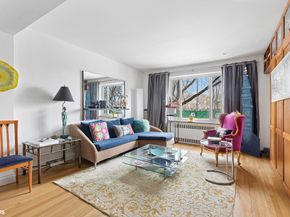 520 East 90th Street 2LGM, New York NY 10128