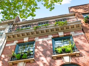 163 East 64th Street, New York NY 10065