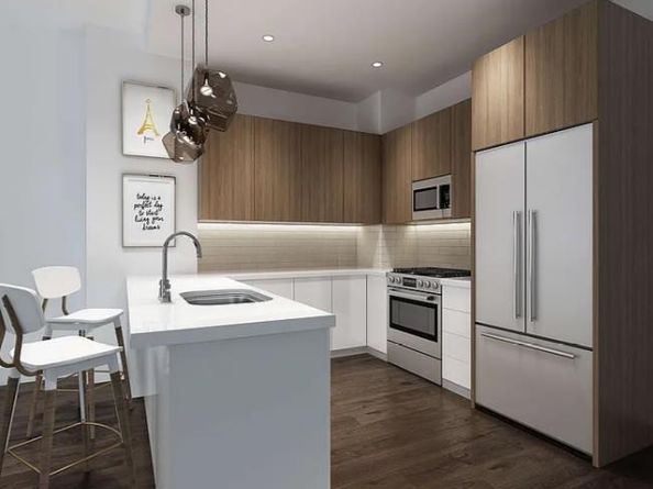 27-17 42nd Road 7E, Queens NY 11101