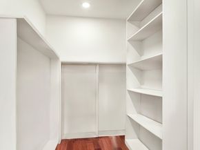 529 West 42nd Street 5R, New York NY 10036