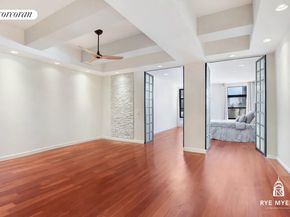 529 West 42nd Street 5R, New York NY 10036