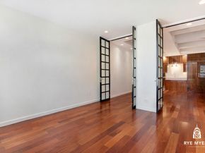 529 West 42nd Street 5R, New York NY 10036