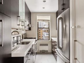 30 East 9th Street 6D, New York NY 10003