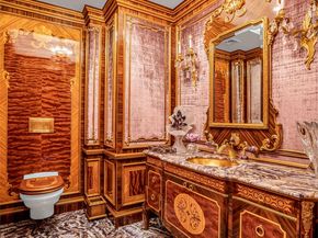 721 5th Avenue 63AB, New York NY 10022