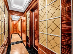 721 5th Avenue 63AB, New York NY 10022