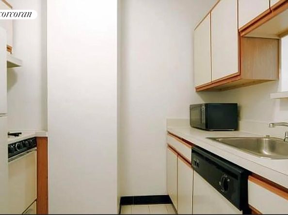 40 West 72nd Street 151C, New York NY 10023