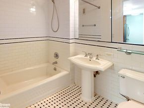 300 West 135th Street 4M, New York NY 10030