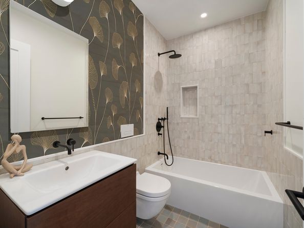 126 Washington Avenue, Brooklyn NY 11205