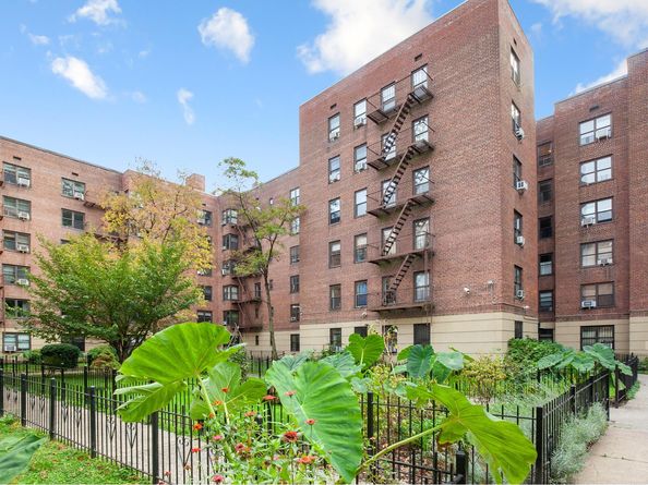 4489 Broadway 5E, New York NY 10040
