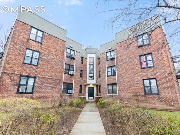 22-60 79th Street 1A, Queens NY 11370