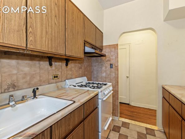 22-60 79th Street 1A, Queens NY 11370