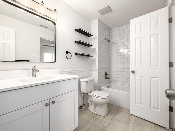 8500 E Jefferson Avenue 17C, Denver CO 80237