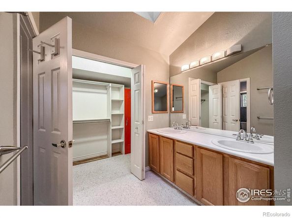 1004 Chokecherry Lane, Longmont CO 80503