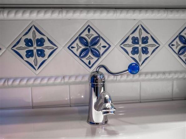 2215 E 7th Avenue Parkway, Denver CO 80206