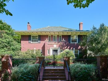 2215 E 7th Avenue Parkway