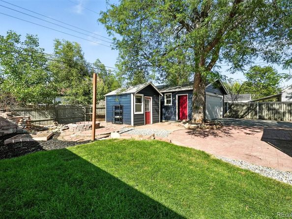 10595 E Lowry Place, Aurora CO 80010