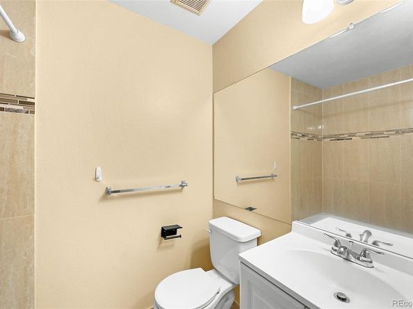 175 S Sable Boulevard P17, Aurora CO 80012