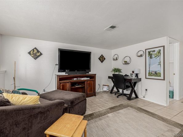 17633 E Temple Drive, Aurora CO 80015