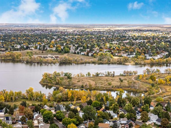 17633 E Temple Drive, Aurora CO 80015