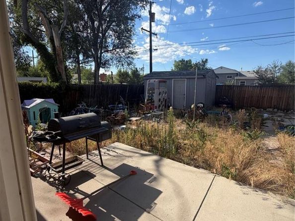 4221 E 69th Place, Commerce City CO 80022