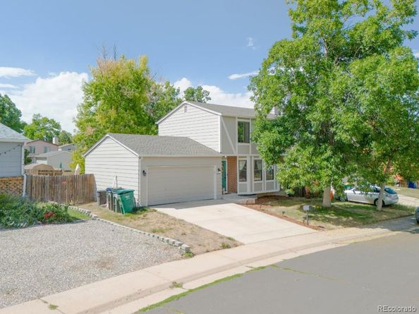 4805 S Pitkin Way, Aurora CO 80015