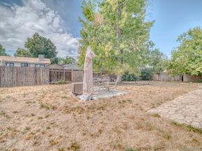 4805 S Pitkin Way, Aurora CO 80015