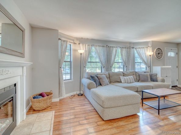 4805 S Pitkin Way, Aurora CO 80015