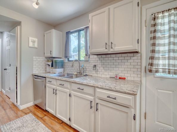 4805 S Pitkin Way, Aurora CO 80015