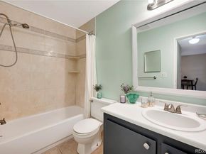 4110 Hale Parkway Parkway 3J, Denver CO 80220