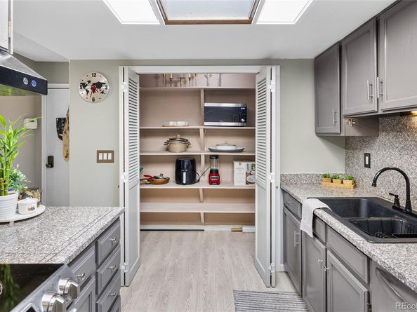 1490 S Salem Way, Aurora CO 80012