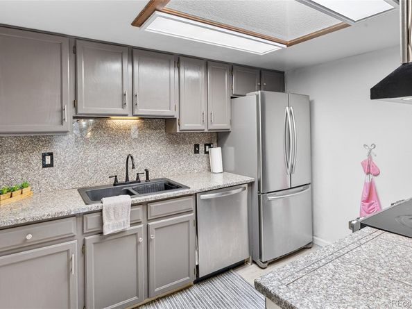 1490 S Salem Way, Aurora CO 80012