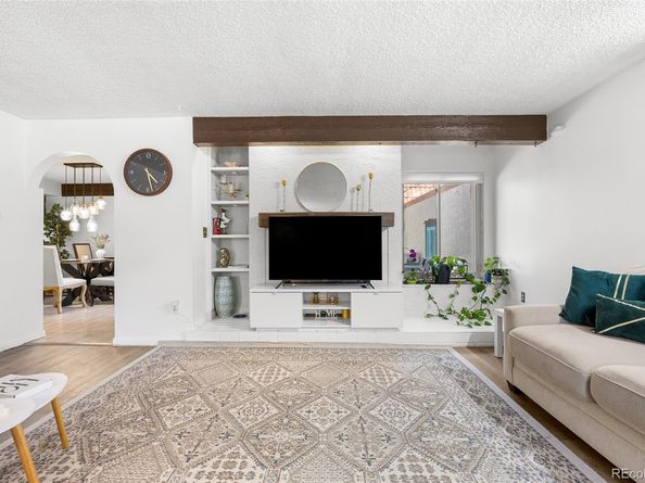 1490 S Salem Way, Aurora CO 80012