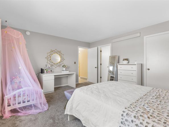 1490 S Salem Way, Aurora CO 80012
