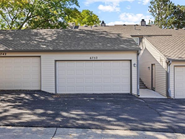 6752 E Briarwood Drive, Centennial CO 80112