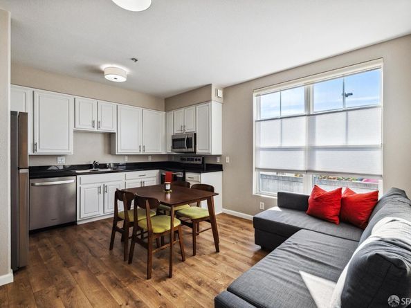 1121 40th Street 5405, Emeryville CA 94608
