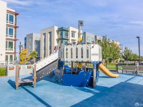 52 Innes Court 308, San Francisco CA 94124
