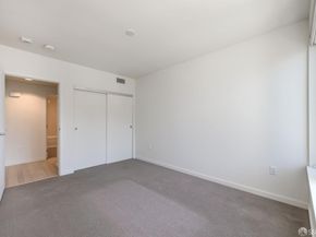 52 Innes Court 308, San Francisco CA 94124