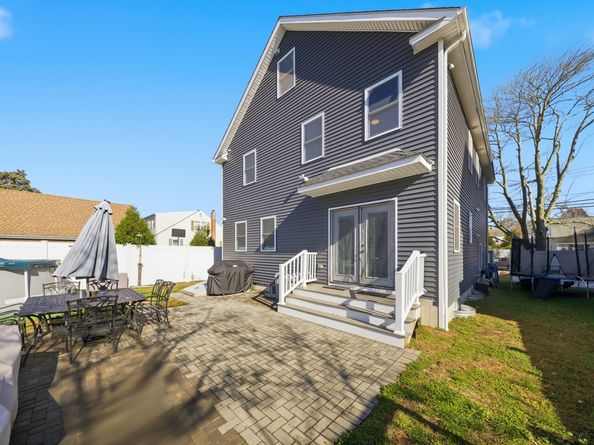 1473 Wood Avenue, Bridgeport CT 06604