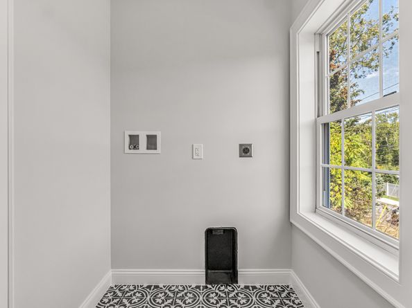 153 Pease Avenue, Fairfield CT 06890