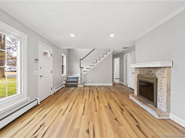 29 Saddle Road, Norwalk CT 06851