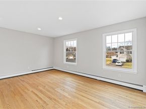 29 Saddle Road, Norwalk CT 06851