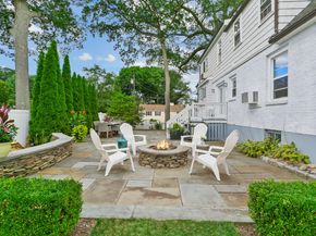 14 Dill Road, Fairfield CT 06824
