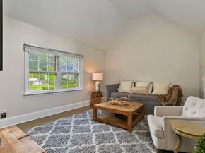 14 Dill Road, Fairfield CT 06824