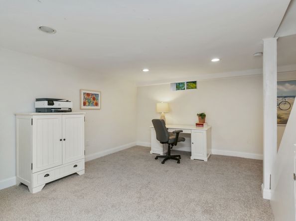 14 Dill Road, Fairfield CT 06824