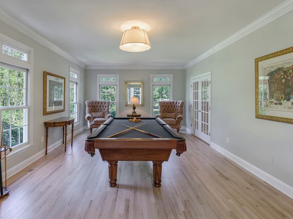 21 Schoolhouse Place, Ridgefield CT 06877